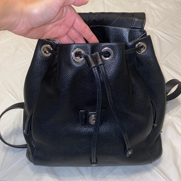 Michael Korse backpack/bag- in good condition with six compartments! - Picture 2 of 4